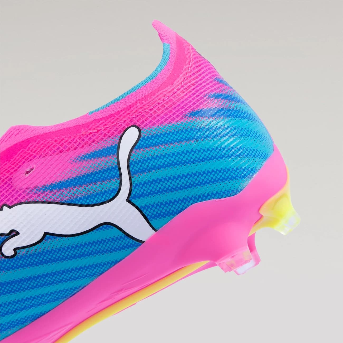 Chuteira de Campo Adulto Puma Neymar Ultra 6 Match - Rosa/Azul