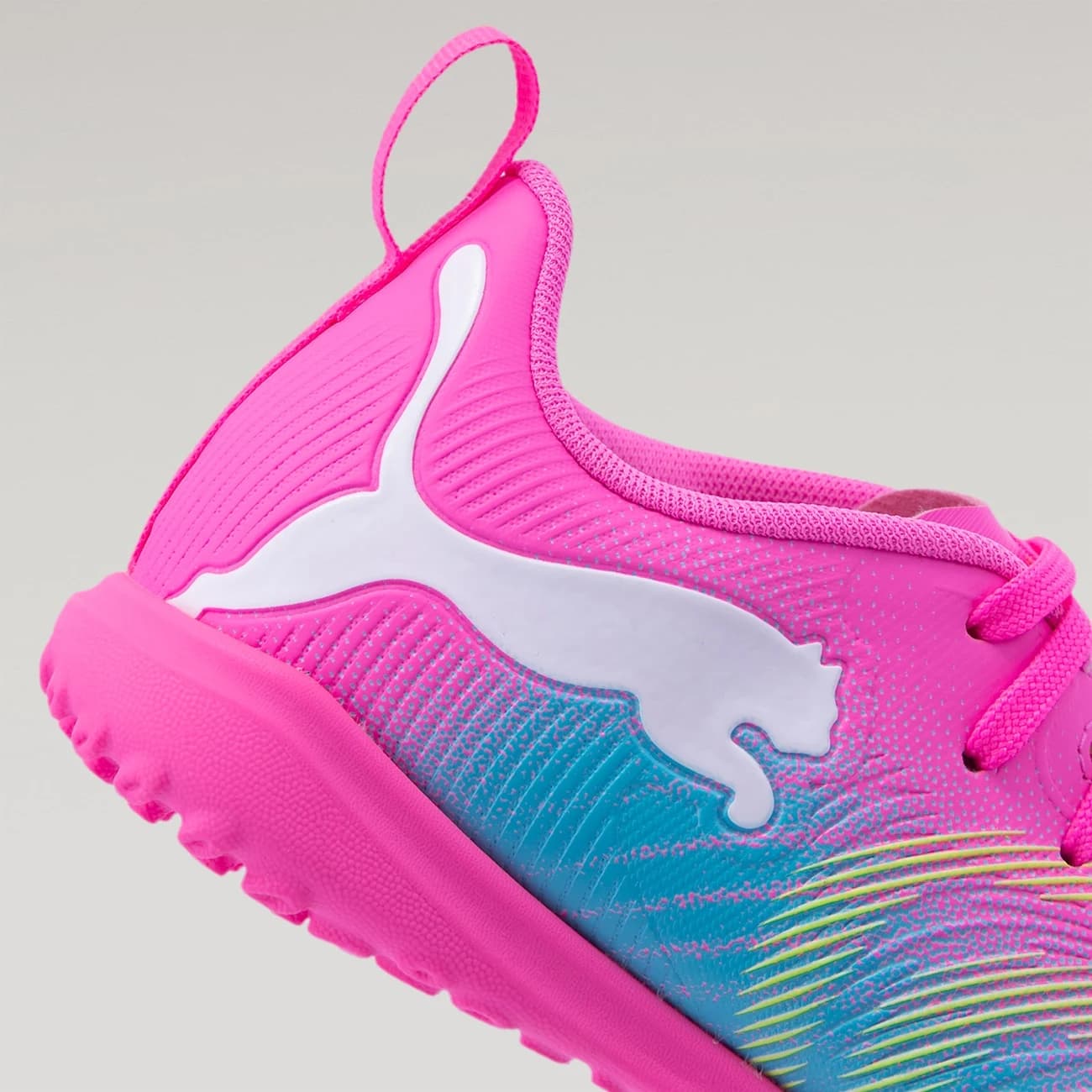 Chuteira Society Infantil Puma Neymar Future 9 Play - Rosa/Amarelo