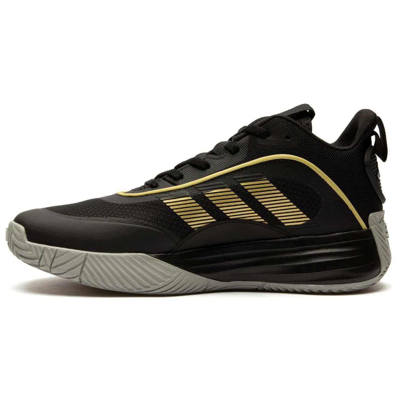 Tênis adidas Ownthegame 3.0 Masculino - Preto/Ouro