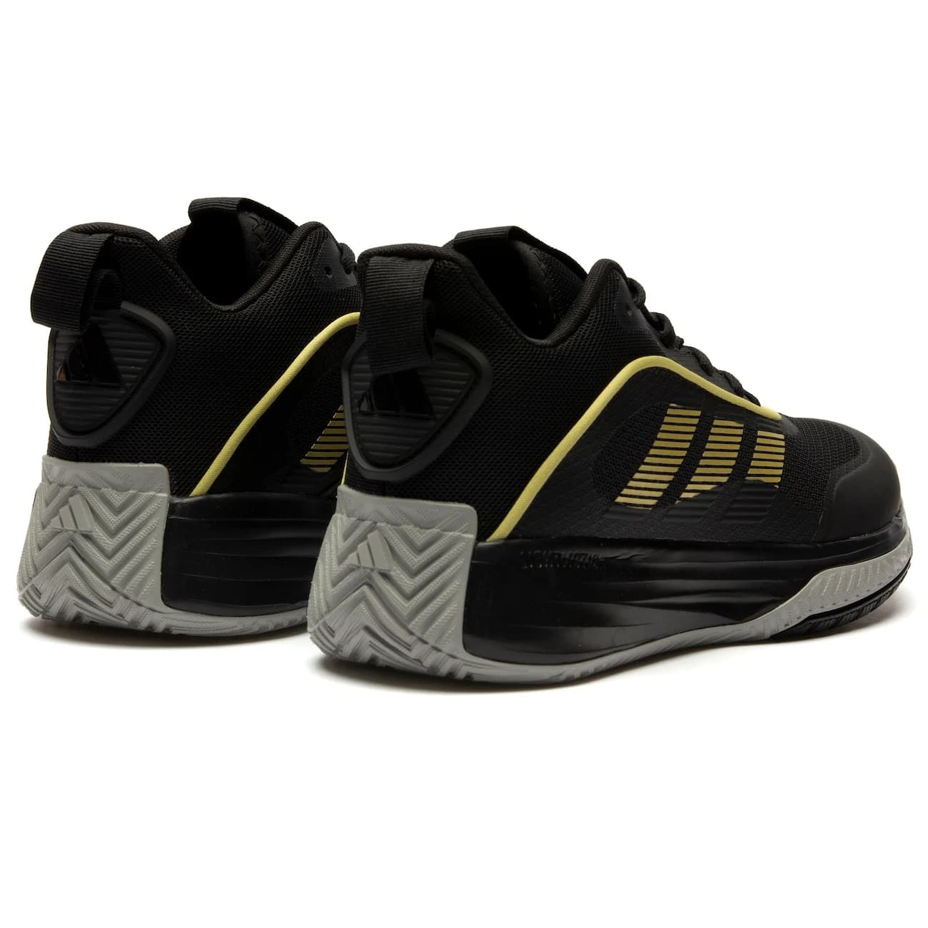 Tênis adidas Ownthegame 3.0 Masculino - Preto/Ouro
