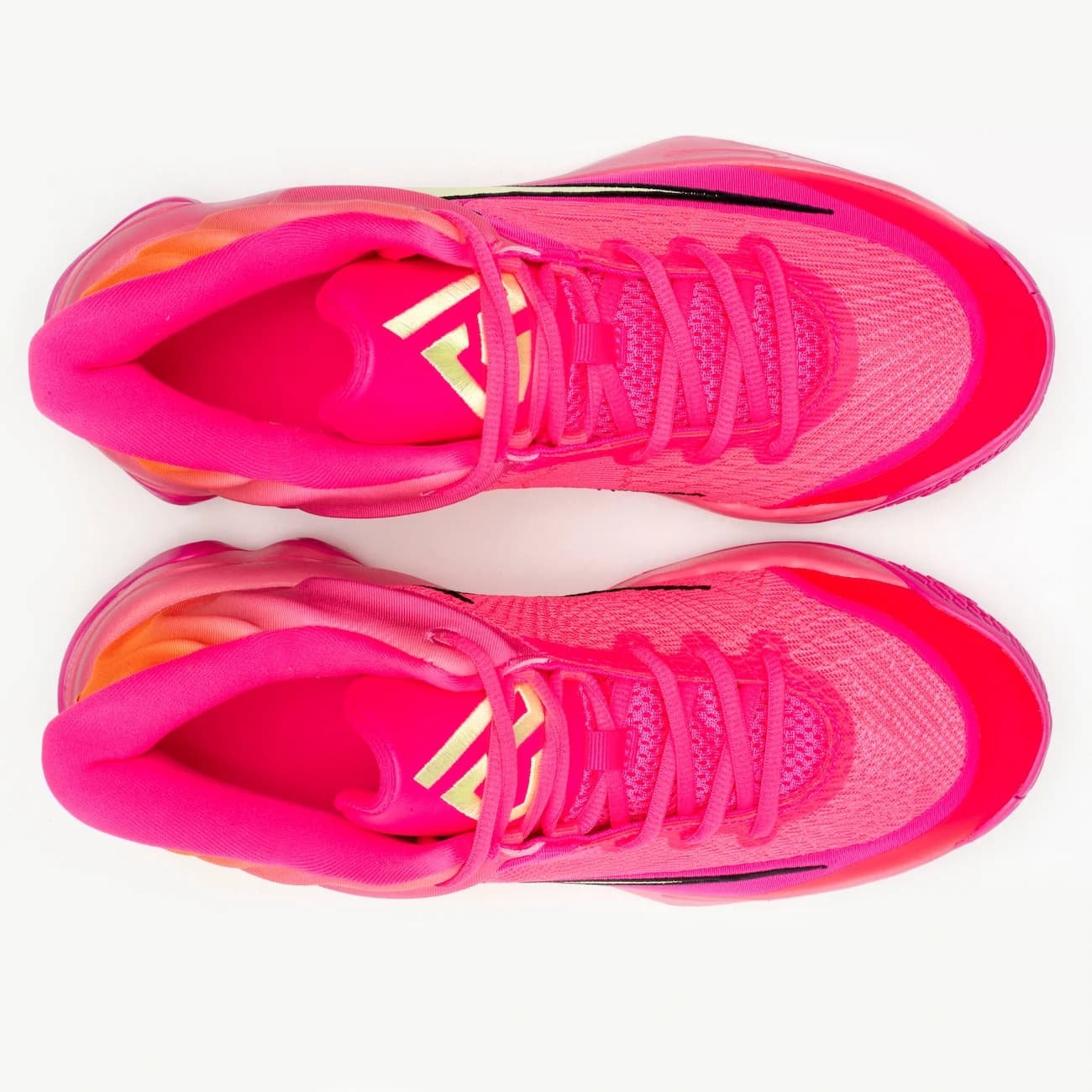 Tênis Nike Giannis Immortality 4 Masculino - Rosa/Roxo