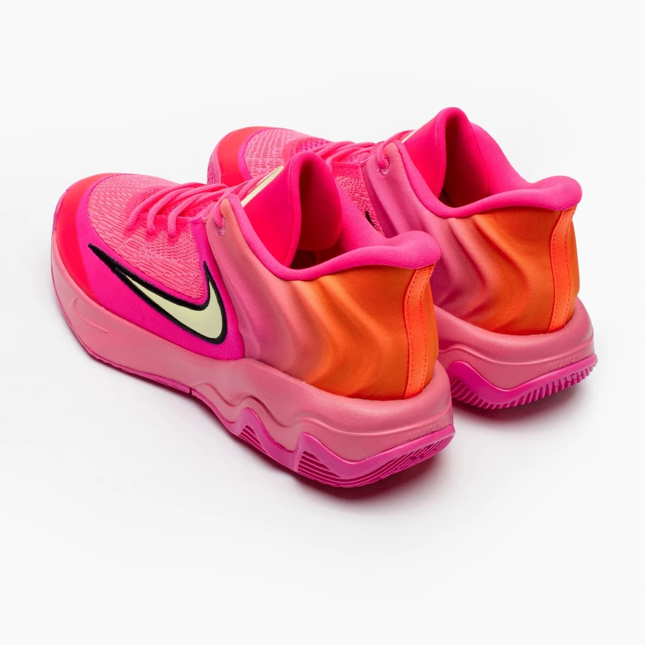 Tênis Nike Giannis Immortality 4 Masculino - Rosa/Roxo