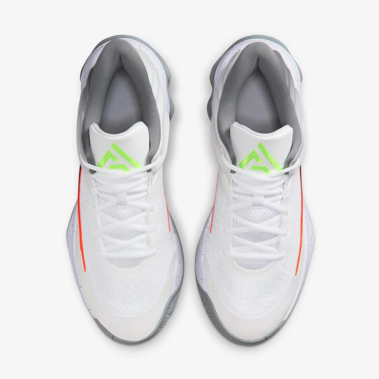 Tênis Nike Giannis Immortality 4 Masculino - Branco/Cinza