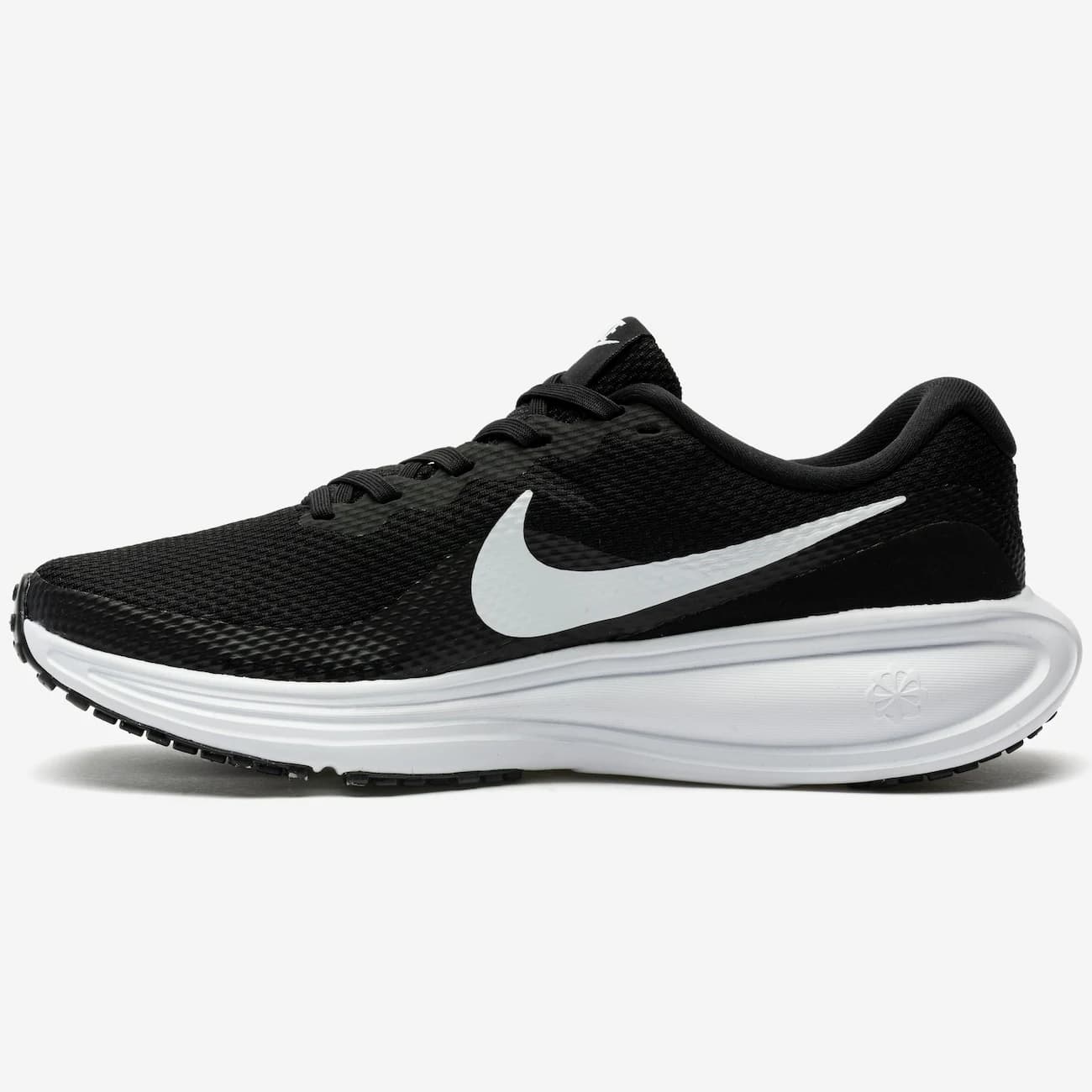 Tênis Masculino Nike Revolution 8 - Preto/Branco