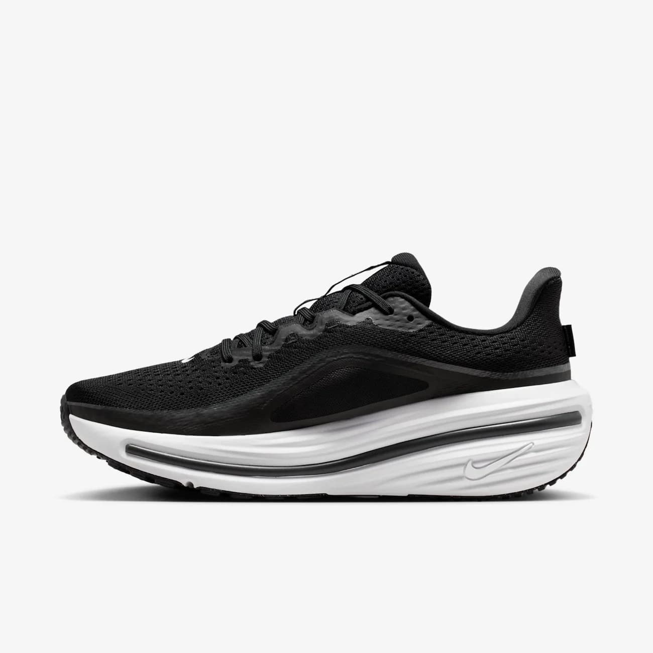 Tênis Nike Air Winflo 12 - Masculino - Preto/Branco