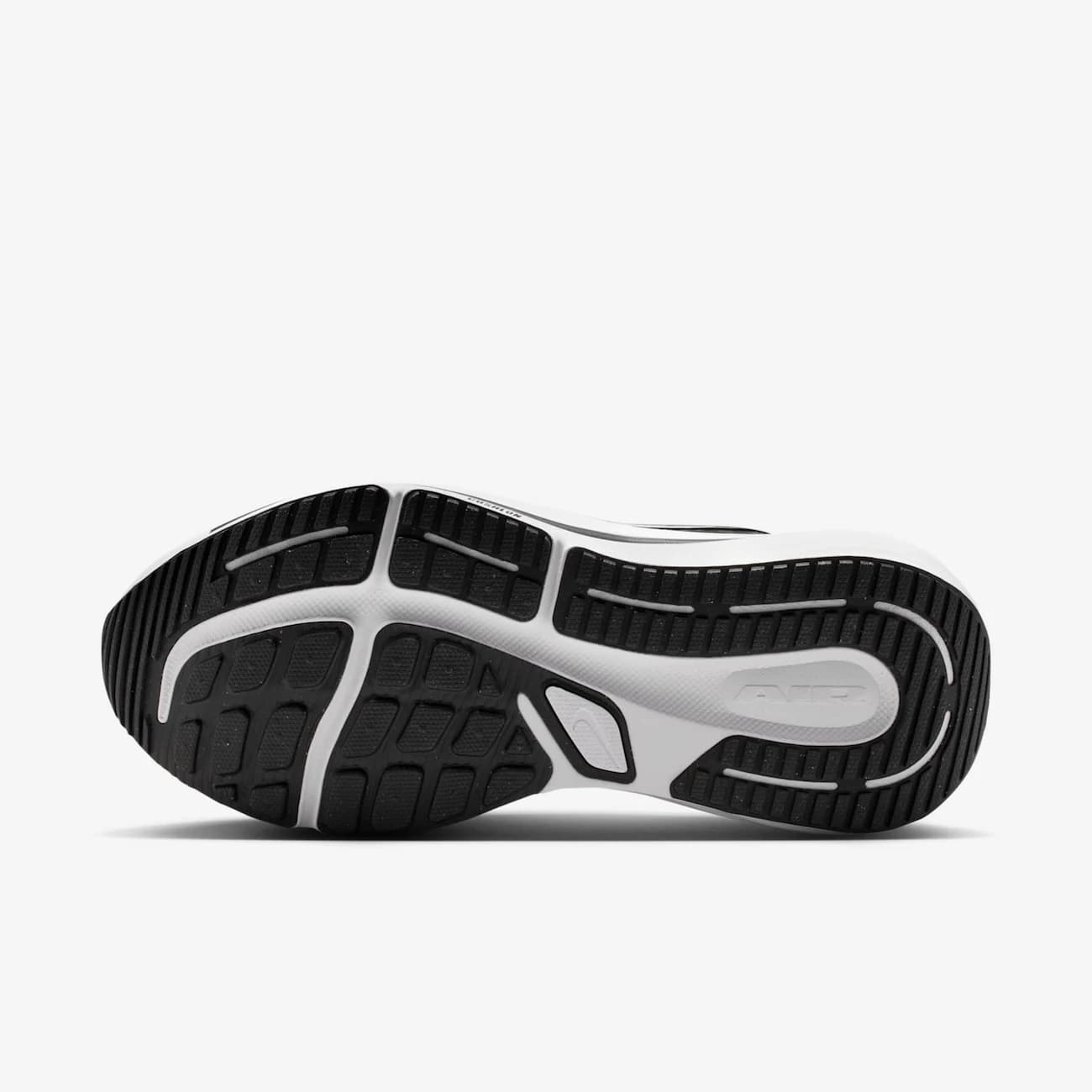 Tênis Nike Air Winflo 12 - Masculino - Preto/Branco